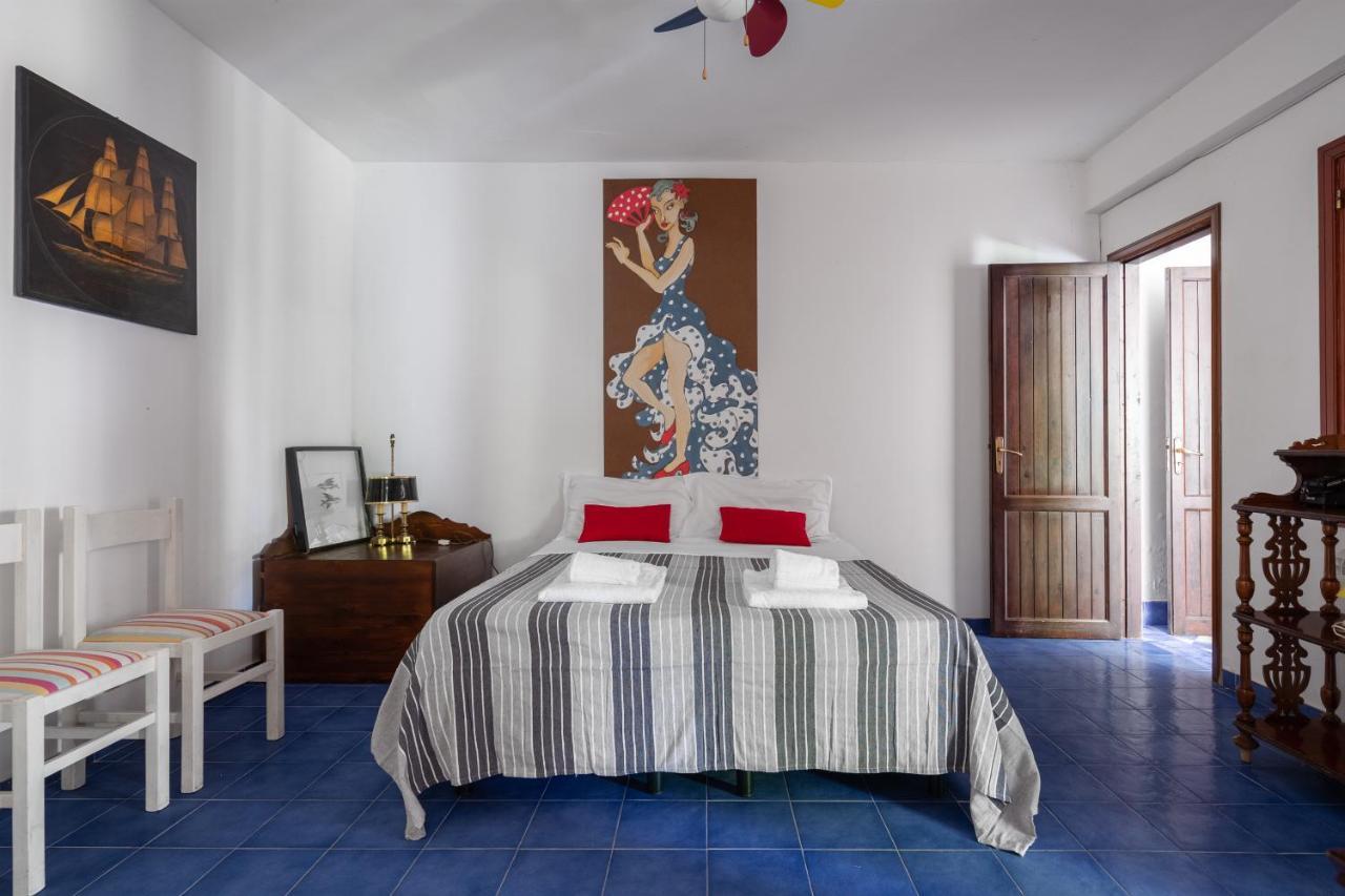 Ferienwohnung La Cueva Dello Scirocco By Domusicily Mondello Exterior foto